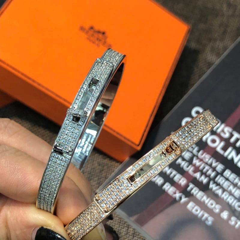 18K White Gold Kelly Diamonds H Bracelet