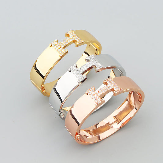 18K Clic H Diamond Bracelet