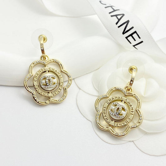 18K CC Camellia Gold Earrings