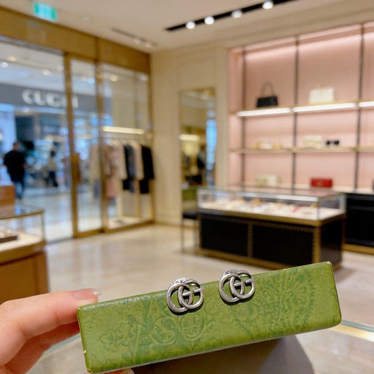 18K GG White Gold Earrings