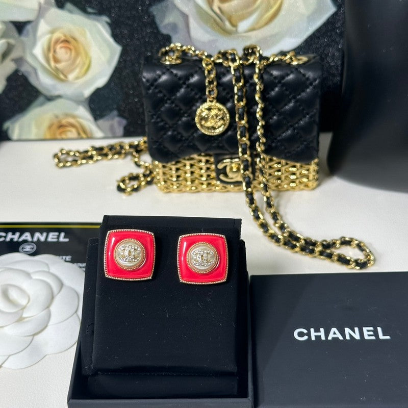 18K CC Red Gold Diamond Earrings