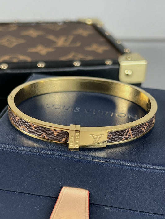 18K Louis Leather Bracelet