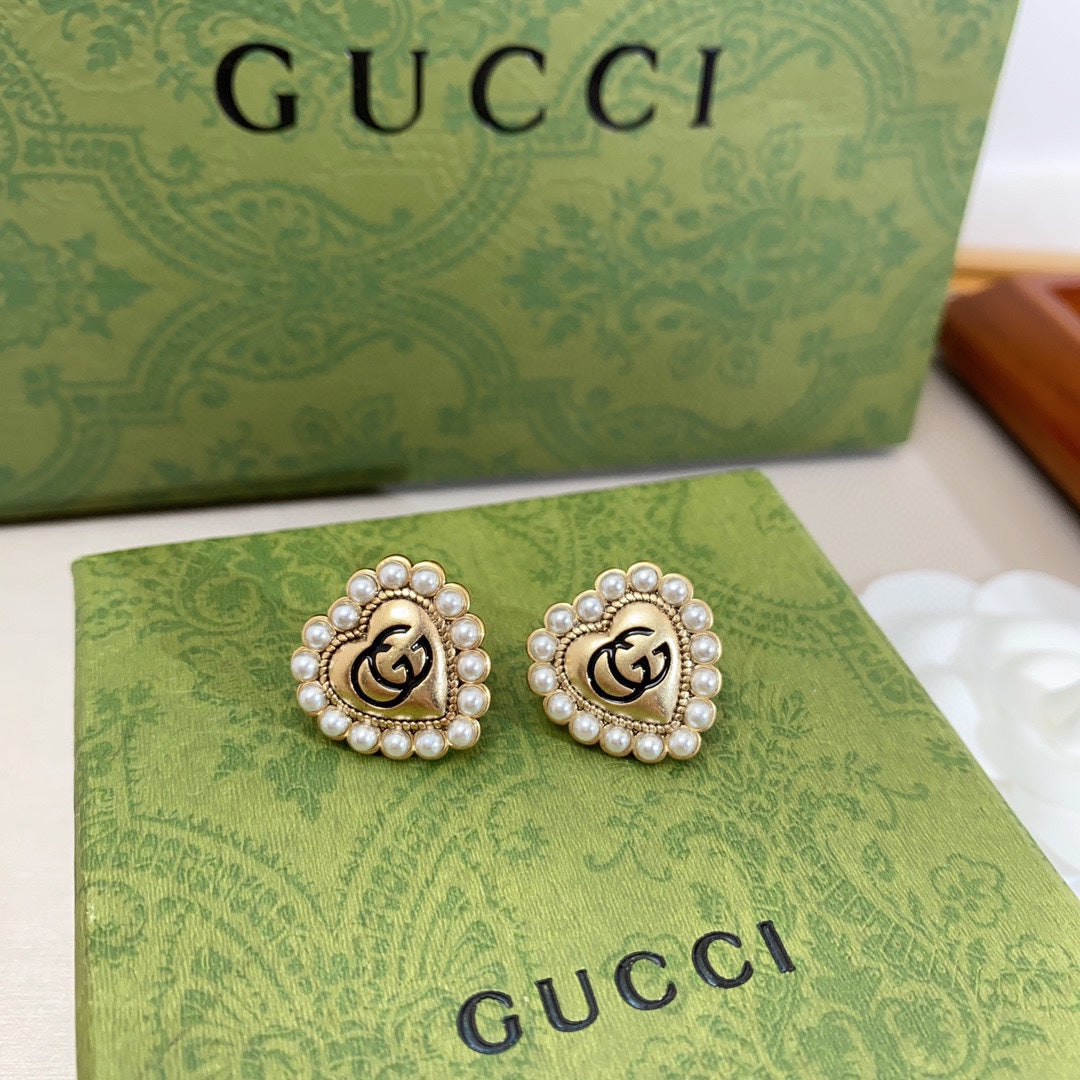 18K Double G Heart Pearl Earrings