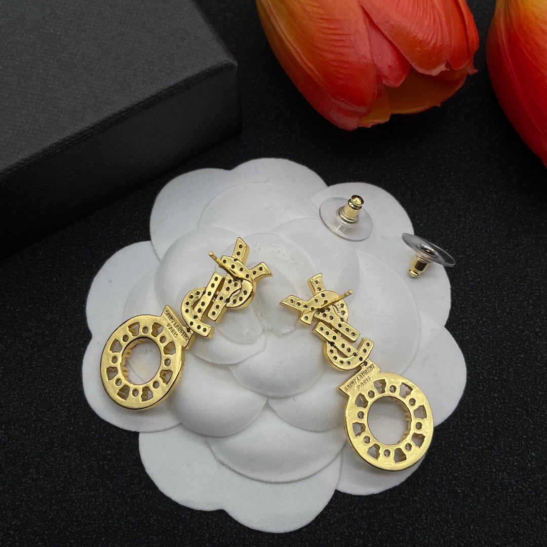 18K Saint Diamonds Earrings