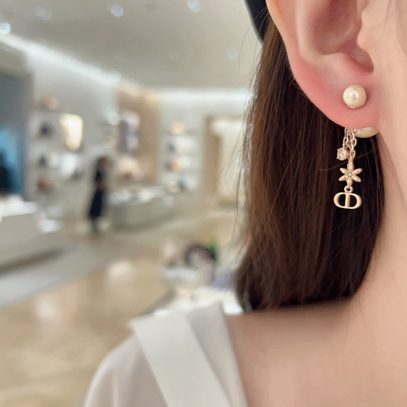 18K CD Tribales Tassel Diamond Earrings