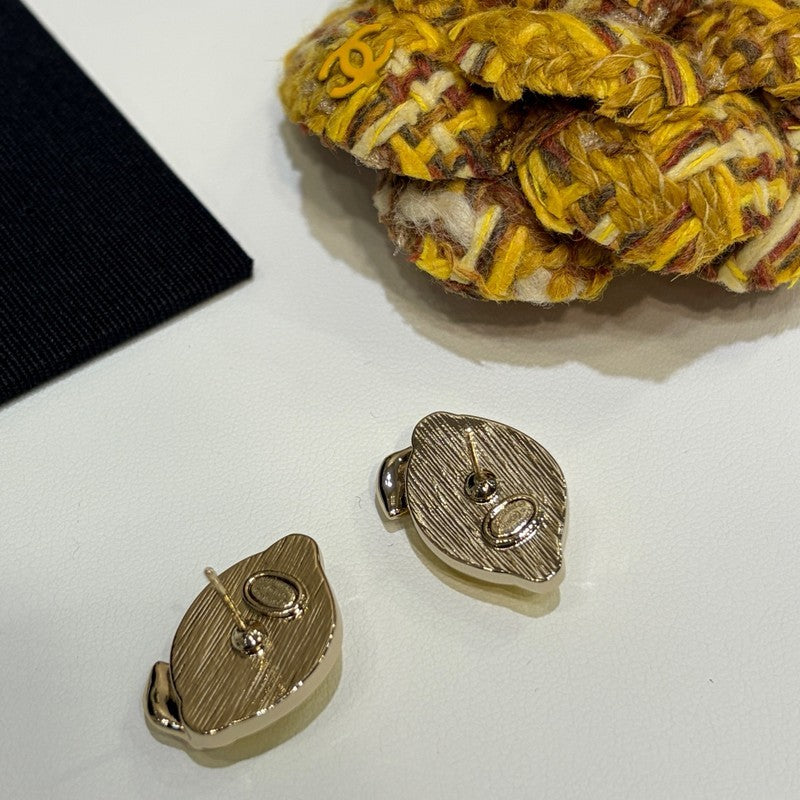 18K CC 26C Lemon Gold Earrings