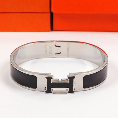 18K Clic H Black Bracelet