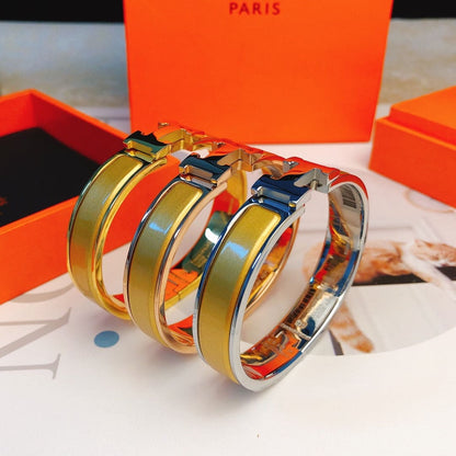 18K Clic H Yellow Bracelet