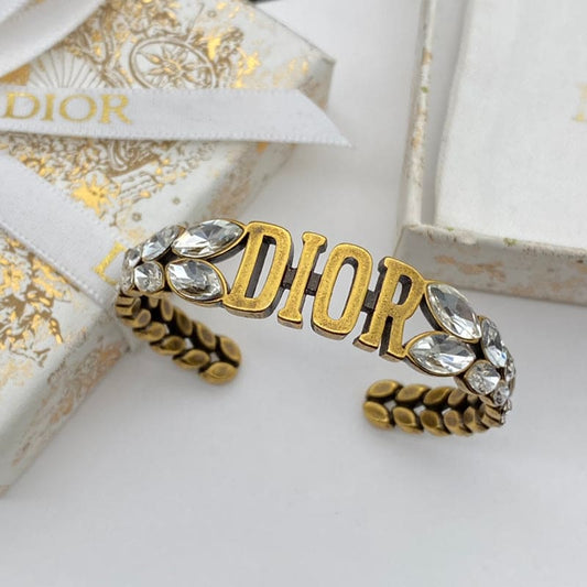 18K CD Vintage Crystal Cuff Bracelet