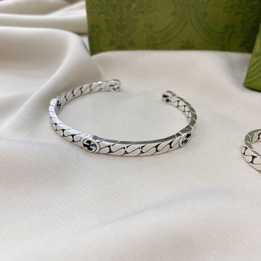 GG Interlocking G Cuff Bracelet