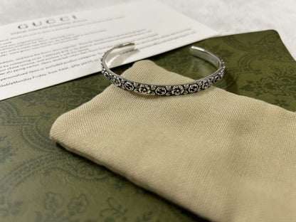 GG Interlocking G Cuff With Flowers Bracelet
