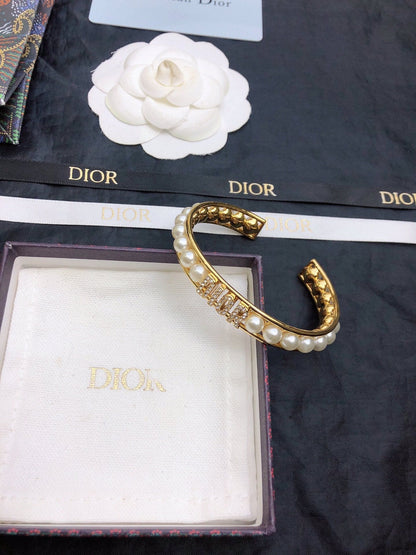 18K CD Pearl Open Cuff Bracelet