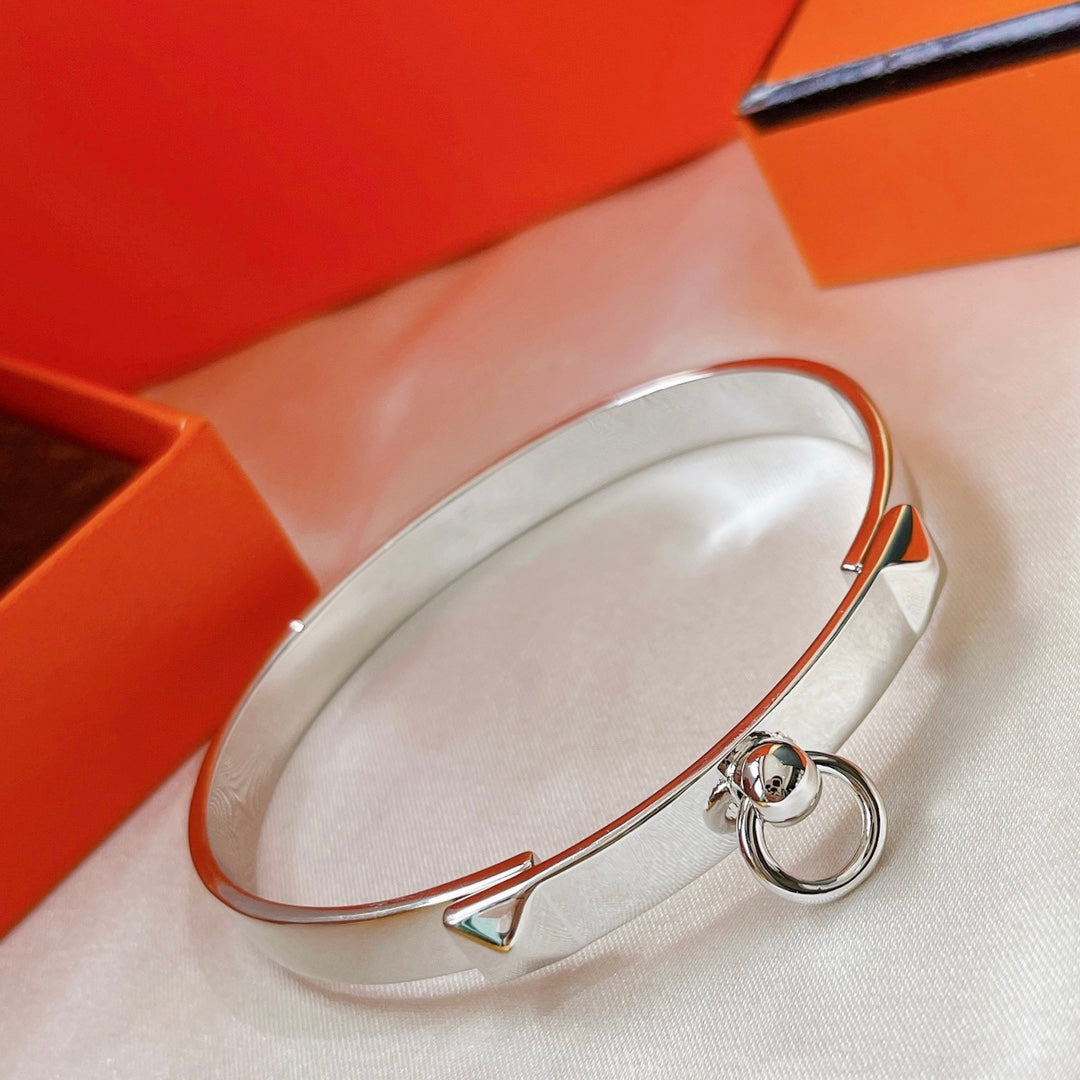 18K Collier De Chien H Bracelet