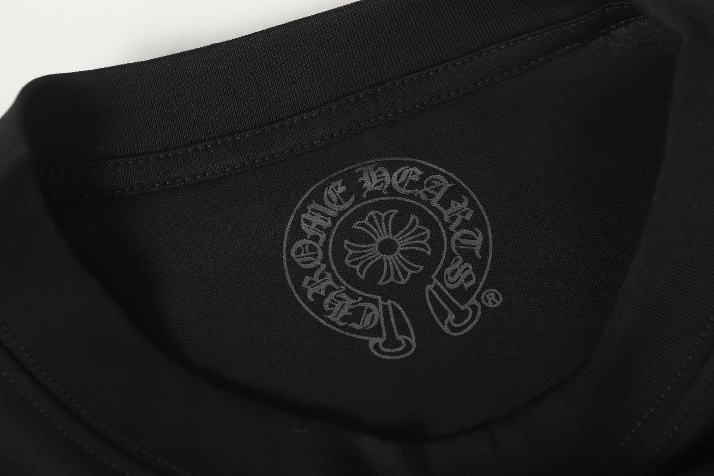 Chrome Hearts Logo Flag Long Sleeve Tee   Black White Gothic Street T-Shirt K2126