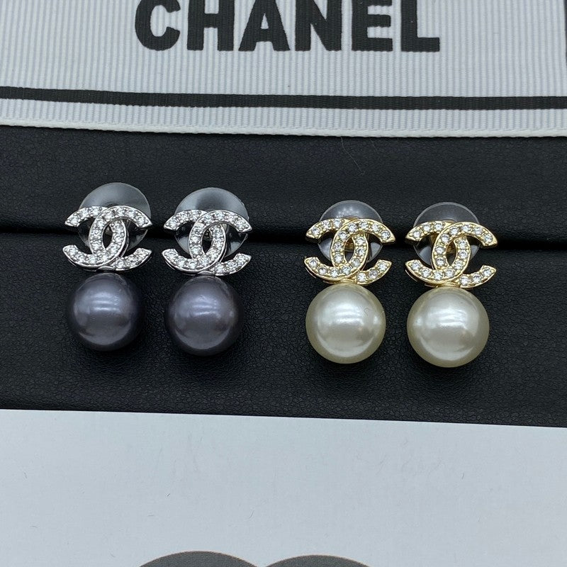 18K CC Pearl Drop Gold Earrings