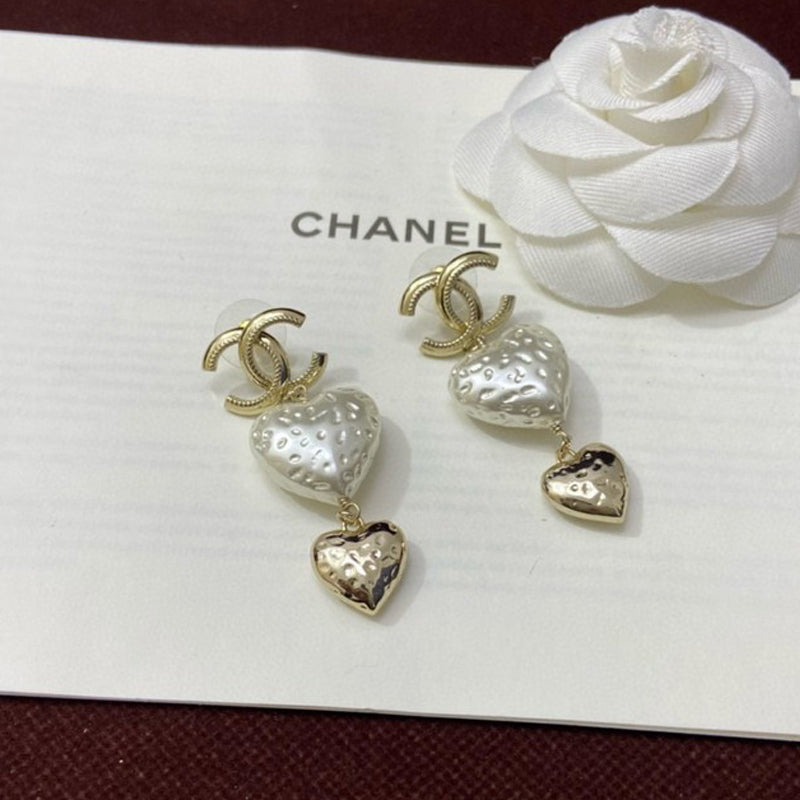 18K CC Heart Pearl Pendant Earrings