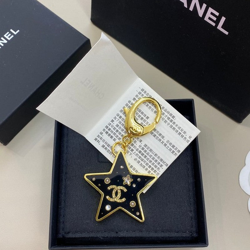 18K CC Black Gold Star Brooch