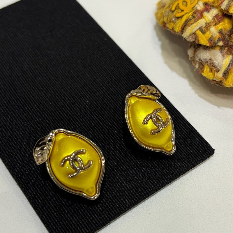 18K CC 26C Lemon Gold Earrings