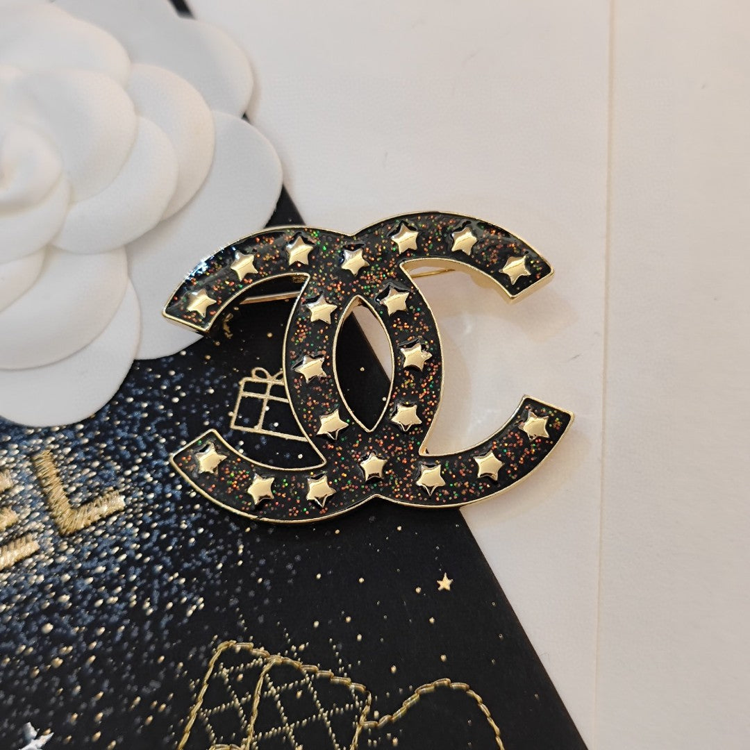 18K CC Black Star Brooch