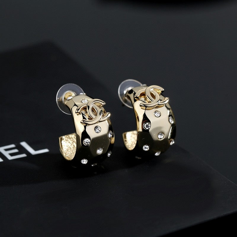 18K CC Half Circle Diamond Gold Earrings