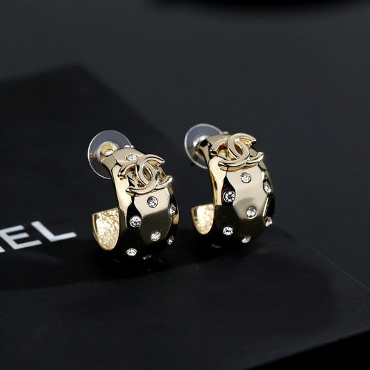 18K CC Half Circle Diamond Gold Earrings