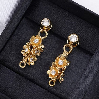 18K Miu Gold Flower Earrings