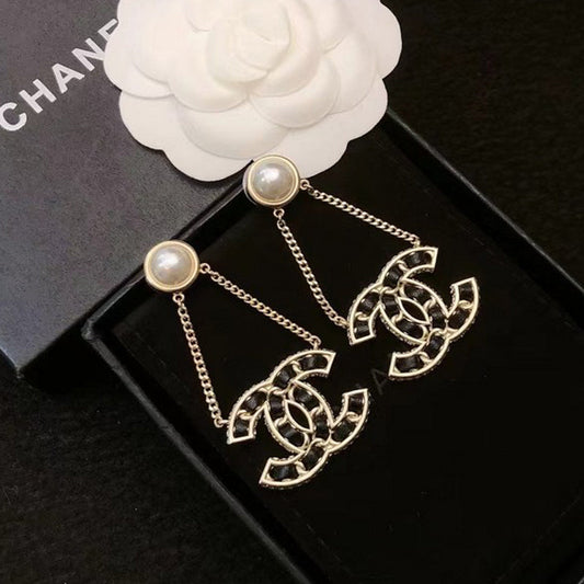 18K CC Pearl Gold Chain Earrings