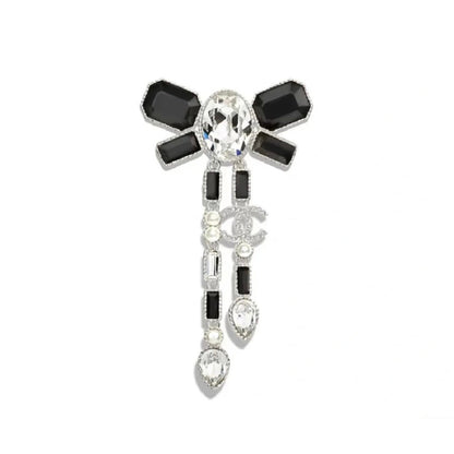 18K CC Bow Tie Crystals Brooch