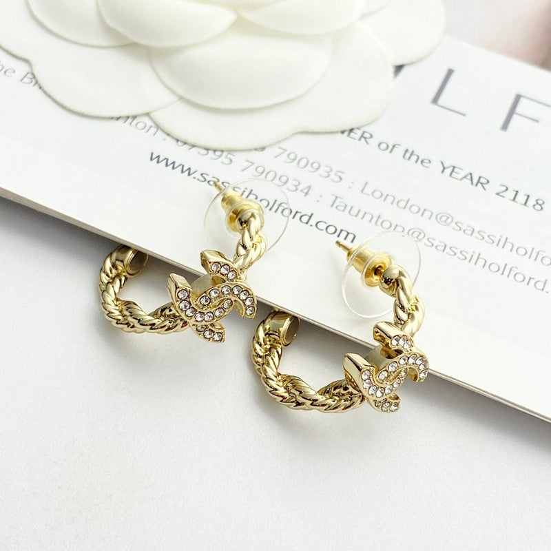 18K CC Diamond Circle Gold Earrings