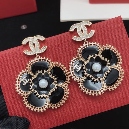 18K CC Camellia Diamond Earrings