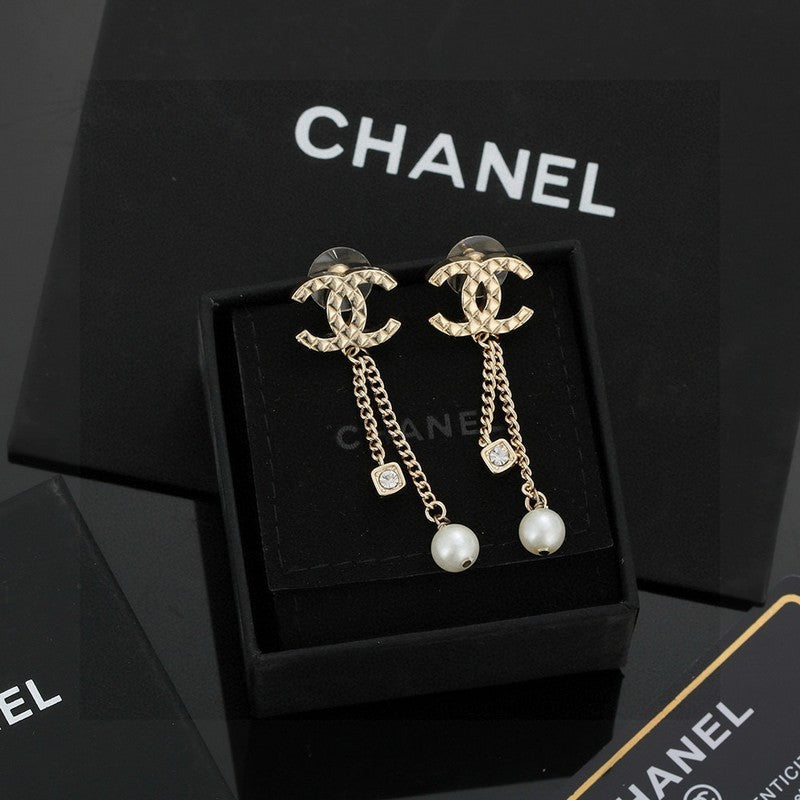 18K CC Long Pearl Pendant Earrings