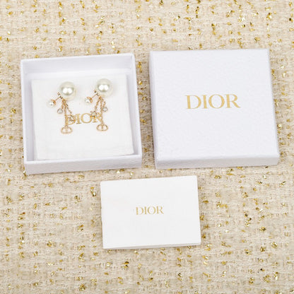 18K CD Tribales Tassel Diamond Earrings