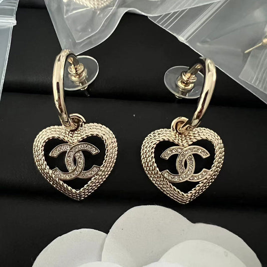 18K CC Heart Earrings