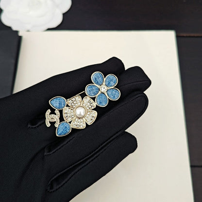 18K CC Blue Flower Diamond Brooch