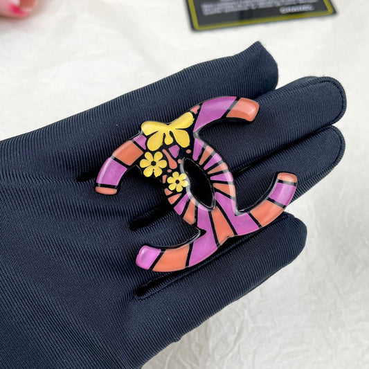 18K CC Pink Resin Brooch