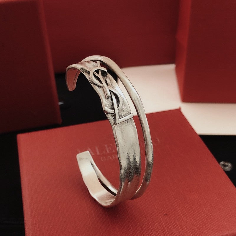 18K Saint Vintage Gold Bracelet