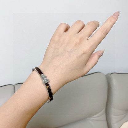 18K Louis Vintage White Gold Bracelet