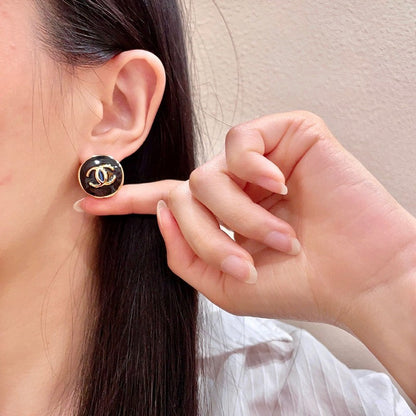 18K CC Black & White Round Gold Earrings