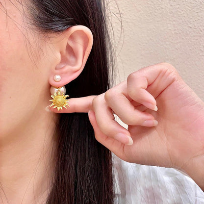 18K CD Vintage Flower Earrings