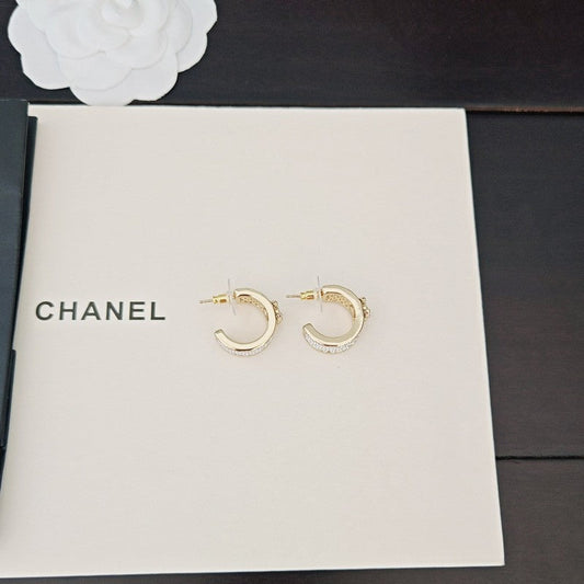 18K CC Pearl Gold Cirle Earrings