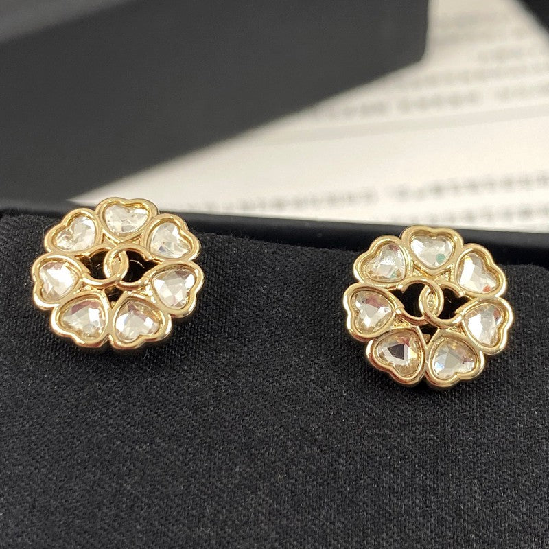 18K CC 25B Heart Crystal Earrings