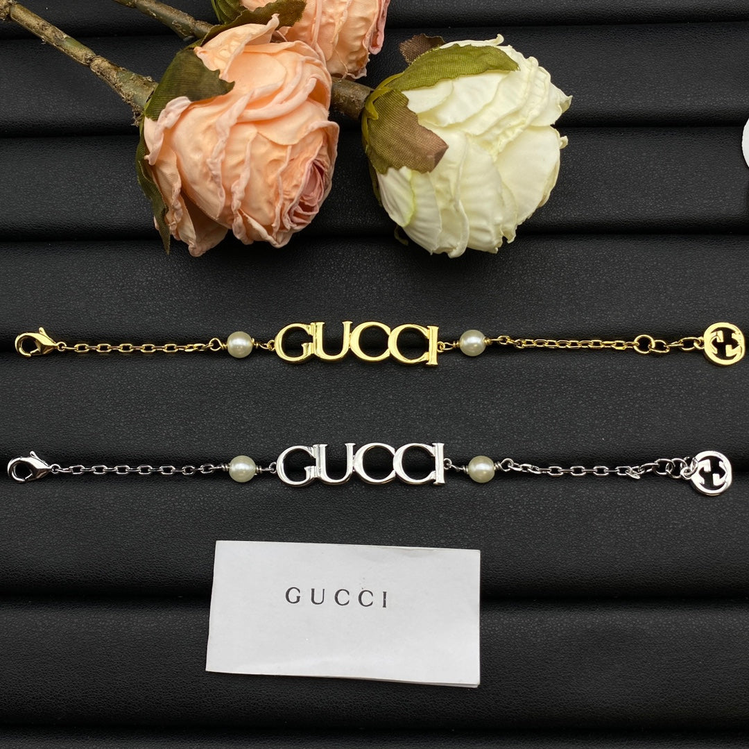 18K Double G Letter Bracelet