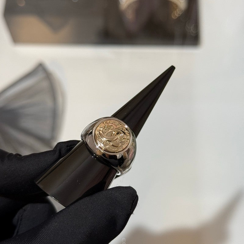 18K CC 25K Black Gold Heart Ring