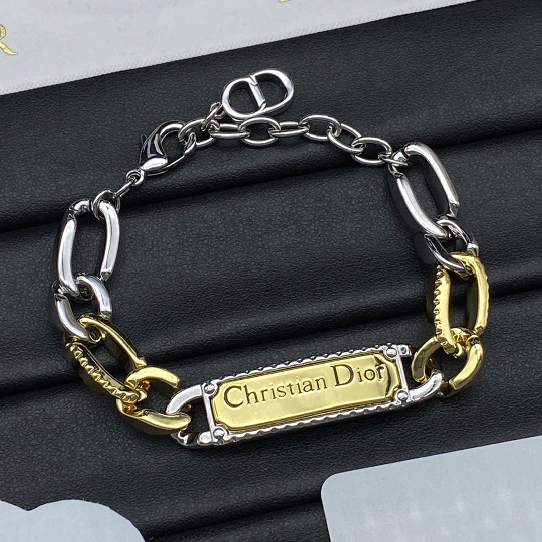 18K Petit CD Bracelet