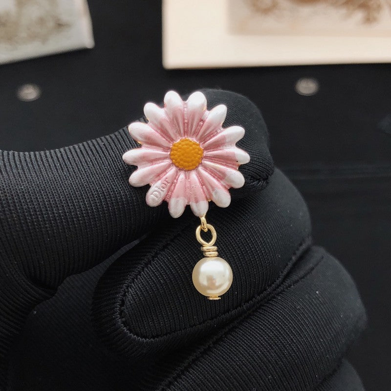 18K CD Pink Sun Flower Pearl Earrings