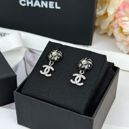 18K CC 26C Diamond Black Camellia Earrings