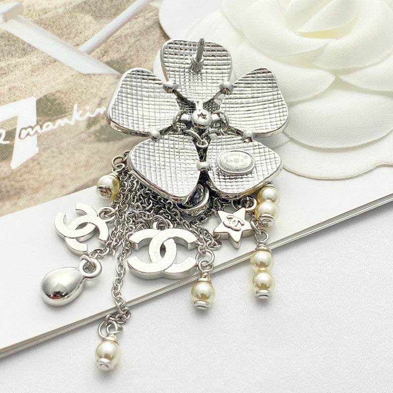 18K CC Camellia Tassel Brooch