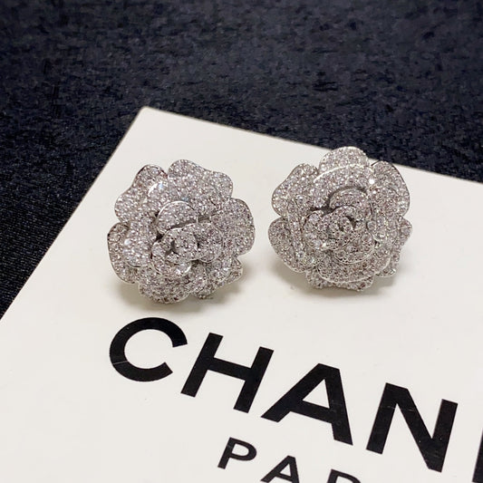 18K CC Camellia Diamond Earrings