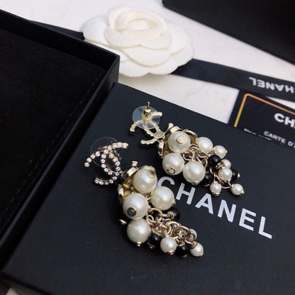 18K CC Black & White Pearl Gold Earrings