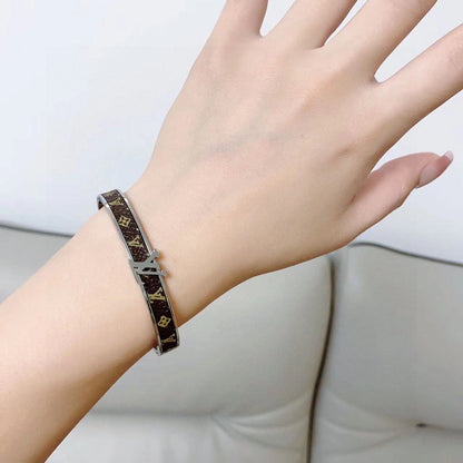 18K Louis Leather Vintage Bracelet